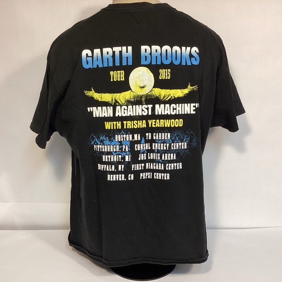 Vintage 2015 Garth Brooks Tour Man Against Machine T-shirt size XL - Picture 6 of 6